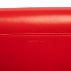 Pre Owned حقيبة كتف جيفنشي جلد أحمر ذات قلاب