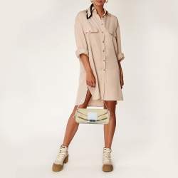 مملوكة مسبقًا حقيبة جيفنشي باغيت كانفاس وجلد أصفر بالشعار وقلاب