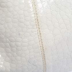Pre Owned Givenchy Off White Patent Leather Flap Logo Hobo