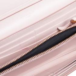 مملوكة مسبقًا محفظة بسلسلة جيفنشي GV3 جلد وردي فاتح 