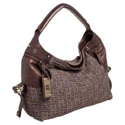 مملوكة مسبقًا حقيبة جيفنشي باغويت جلد وقماش مونوغرامي بني