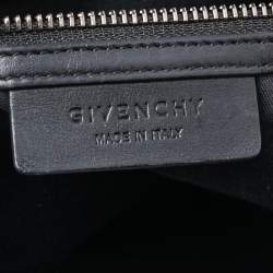 مملوكة مسبقًا حقيبة ساتشل جيفنشي أنتيغونا جلد بنفسجي متوسطة