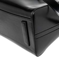 مملوكة مسبقًا حقيبة ساتشل جيفنشي انتيغونا متوسطة جلد غلودي سوداء