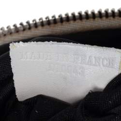 Pre Owned حقيبة يد صغيرة جيفنشي كانفاس أبيض لامع بحافة جلد