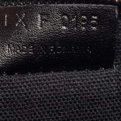 مملوكة مسبقًا Givenchy Black Printed Leather Flat Clutch