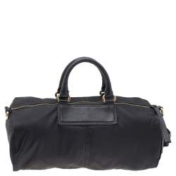 مملوكة مسبقًا Givenchy Black Nylon And Leather Satchel