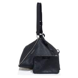 Pre Owned حقيبة صغيرة جيفنشي مثلثة كبيرة جلد أسود