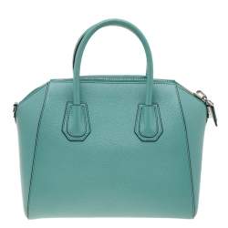 مملوكة مسبقًا Givenchy Turquoise Leather Small Antigona Satchel