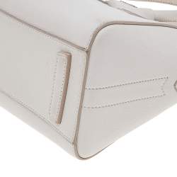 مملوكة مسبقًا Givenchy White Leather Mini Antigona Satchel