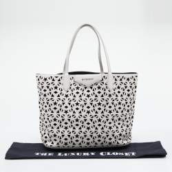 Pre Owned Givenchy White Perforated Leather Small Star Antigona Tote