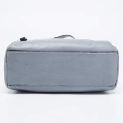 مملوكة مسبقًا Givenchy Grey Leather Medium Pandora Flap Shoulder Bag