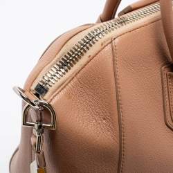 Pre Owned حقيبة ساتشل جيفنشي أنتيغونا جلد وردي صغيرة