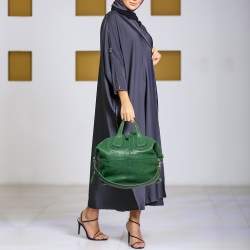 مملوكة مسبقًا Givenchy Green Leather Nightingale Satchel