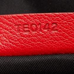 مملوكة مسبقًا Givenchy Red Leather Antigona Long Clutch