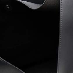 Pre Owned Givenchy Black Leather Infinity Hobo