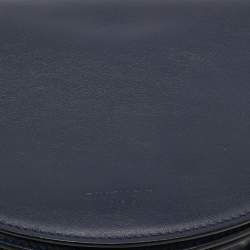 مملوكة مسبقًا Givenchy Navy Blue Leather Mini Infinity Saddle Bag