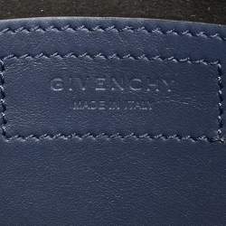 مملوكة مسبقًا Givenchy Navy Blue Leather Mini Infinity Saddle Bag