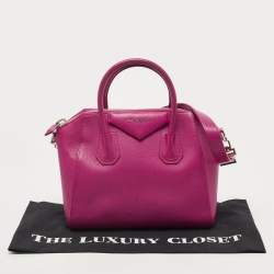 مملوكة مسبقًا حقيبة جيفنشي أنتيغونا جلد بنفسجي صغيرة