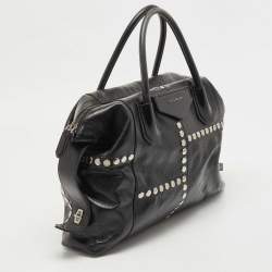 Pre Owned Givenchy Black Glossy Leather Studded Antigona Soft Satchel