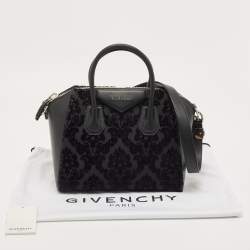مملوكة مسبقًا Givenchy Black Leather and Velvet Small Devore Antigona Satchel