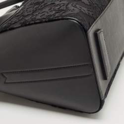 مملوكة مسبقًا Givenchy Black Leather and Velvet Small Devore Antigona Satchel