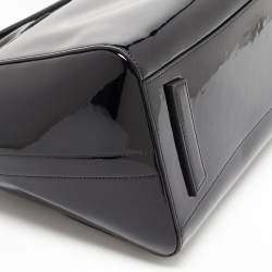 مملوكة مسبقًا Givenchy Black Patent Leather Medium Antigona Satchel