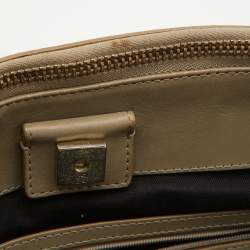 مملوكة مسبقًا Givenchy Grey/Off White Monogram Coated Canvas and Leather Double Zip Tote