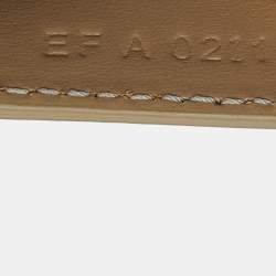 مملوكة مسبقًا Givenchy Cream Glossy Leather Chain Cut Out Bag