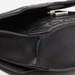 مملوكة مسبقًا حقيبة كتف جيفنشي جلد برتقالي قصة فيونكة بقلاب