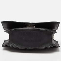 مملوكة مسبقًا حقيبة كتف جيفنشي جلد برتقالي قصة فيونكة بقلاب