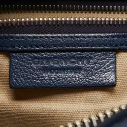 مملوكة مسبقًا Givenchy Navy Blue Leather Medium Antigona Satchel