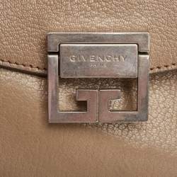 مملوكة مسبقًا Givenchy Two Tone Beige Leather Small GV3 Shoulder Bag