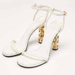 مملوكة مسبقًا Givenchy White Leather Ankle Strap Sandals Size 39