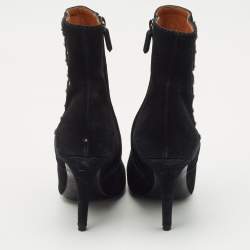 مملوكة مسبقًا Givenchy Black Suede Ankle Length Boots Size 37.5