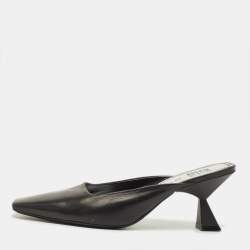Pre Owned Givenchy Size 38 Black Leather Mules