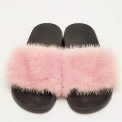 مملوكة مسبقًا Givenchy Size 40 Light Pink Mink Fur Flat Slide Sandals