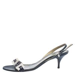 مملوكة مسبقًا صندل جيفنشي فتحة كعب قماش مغزول شعار وجلد أبيض/ أزرق مقاس 37.5