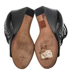 Pre Owned صندل جيفنشي نعل روكي  ريا سيور جلد أسود مقاس 39