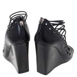 Pre Owned صندل جيفنشي نعل روكي  ريا سيور جلد أسود مقاس 39