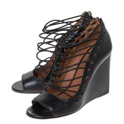 Pre Owned صندل جيفنشي نعل روكي  ريا سيور جلد أسود مقاس 39