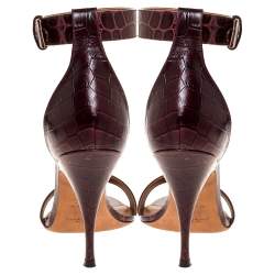 Pre Owned صندل جيفنشى سير كاحل كالى جلد نقش تمساح عنابى مقاس 39