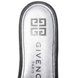 مملوكة مسبقًا حذاء فلات سلايدز جيفينشى 4جى جلد أسود مقاس 40