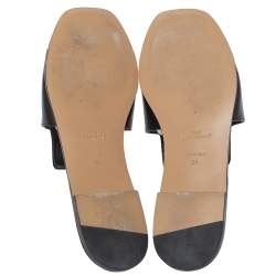 مملوكة مسبقًا حذاء فلات سلايدز جيفينشى 4جى جلد أسود مقاس 40