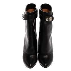مملوكة مسبقًا Givenchy Black Leather Shark Lock Wedge Ankle Boots Size 39