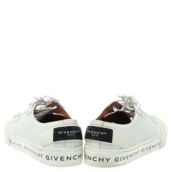 Pre Owned حذاء رياضي جيفنشي جلد أبيض/أسود ومطاط بالشعار عنق منخفض مقاس 39.5