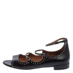 Pre Owned صندل جيفنشي  جلد أسود مرصع بحزام للكاحل مقاس 41