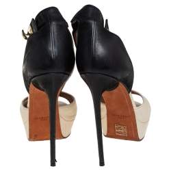 Givenchy Cream/Black Leather Shark Lock Ankle Strap Open Toe Platform Sandals Size 40