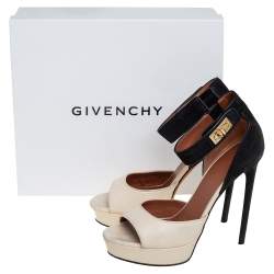 Givenchy Cream/Black Leather Shark Lock Ankle Strap Open Toe Platform Sandals Size 40