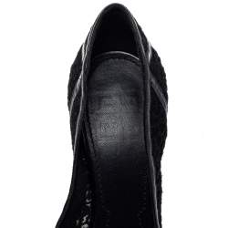 Pre Owned Givenchy Black Lace And Leather Pumps Size 38