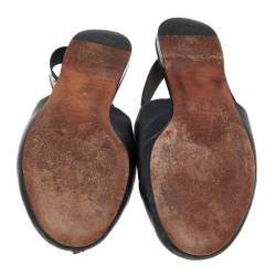 Pre Owned حذاء مولز جيفنشي سير خلفي شعار ريفينغتون جلد أسود مقاس 38